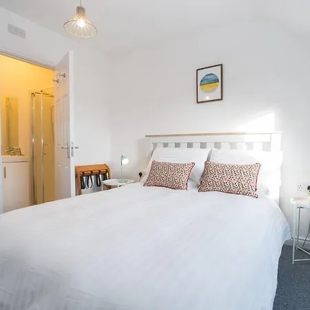 Holiday home Luxury With Fibre Broadband