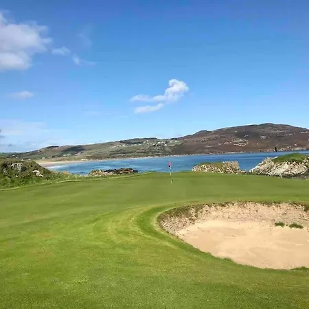 Luxury With Fibre Broadband Holiday home *